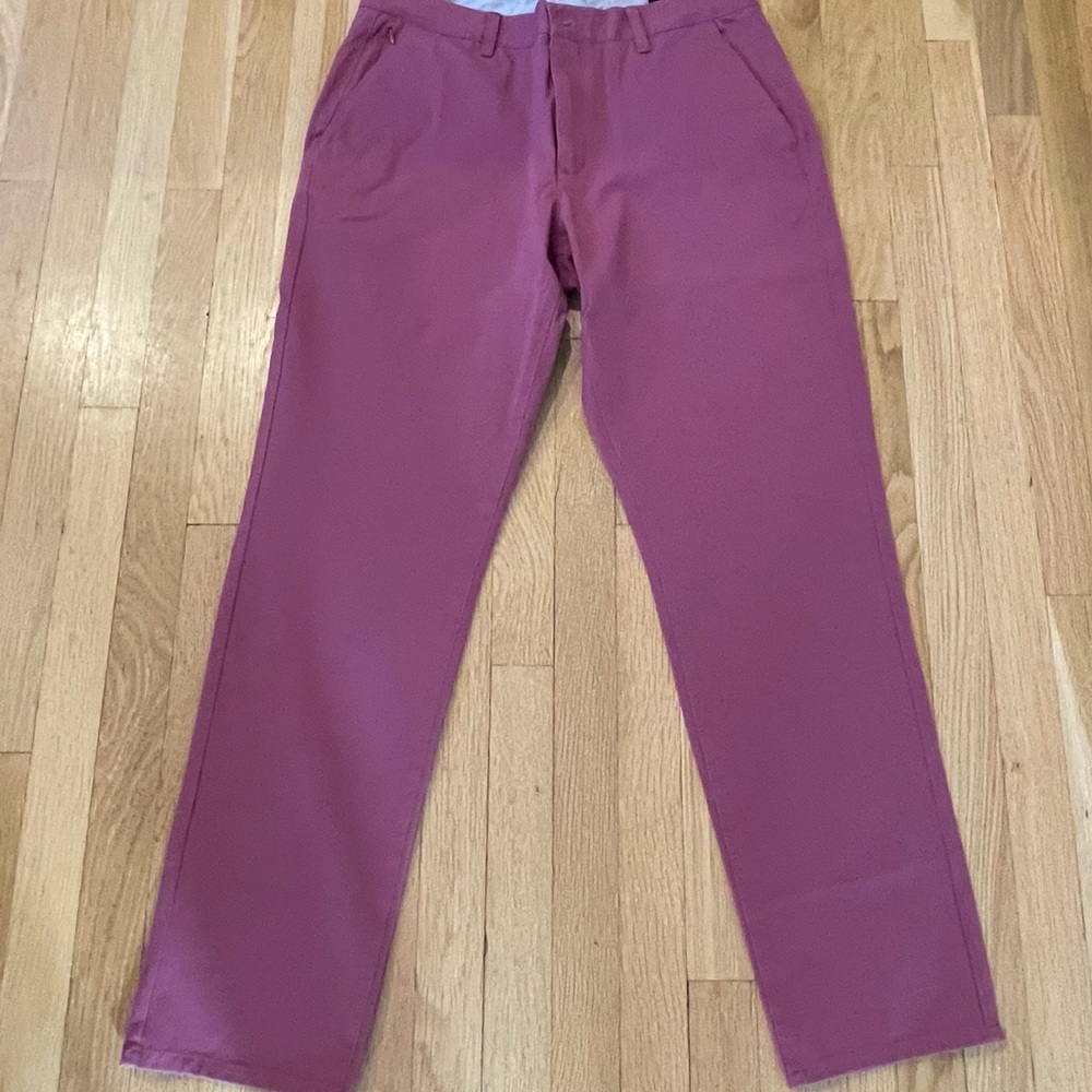 Men’s Bonobos Khaki Pants, Athletic fit, 34W 32L. NEW